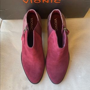Vionic Anne Boot 11 - Great condition